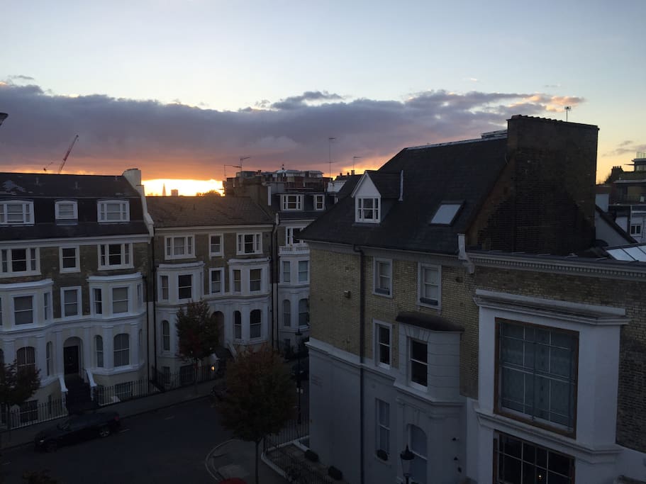 View form the Bedroom with the London Eye in the background