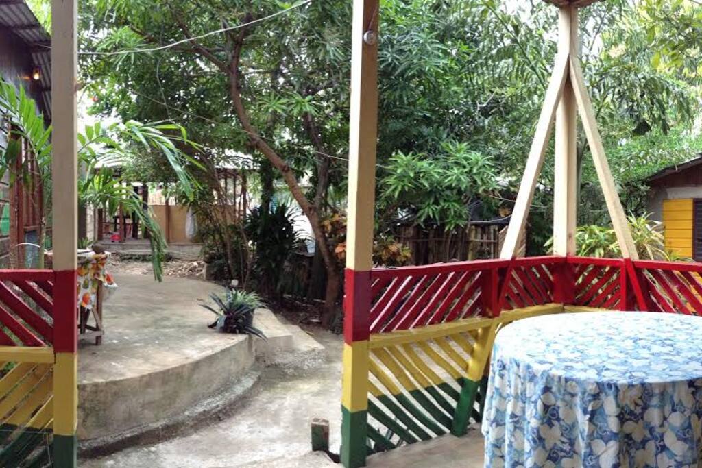 Backhouse verandas