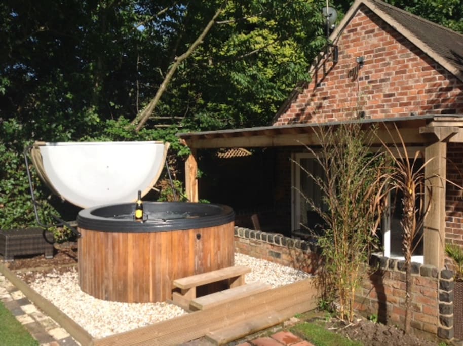 Your private Hot tub.