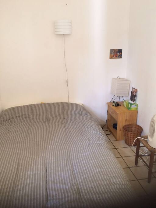 Bedroom with small double bed (120 cm wide).