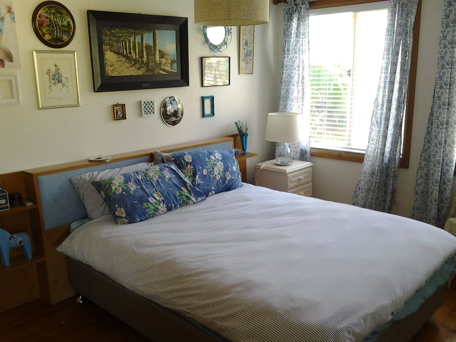 new QS ensemble and mattress, vintage linens and decorations