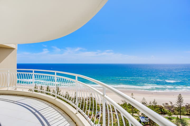 20th Floor Burleigh Spectacular