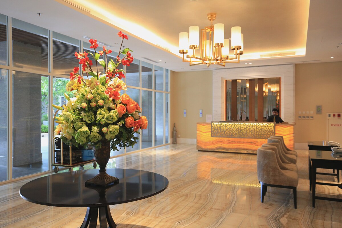 大堂钻石塔(Diamond Tower)