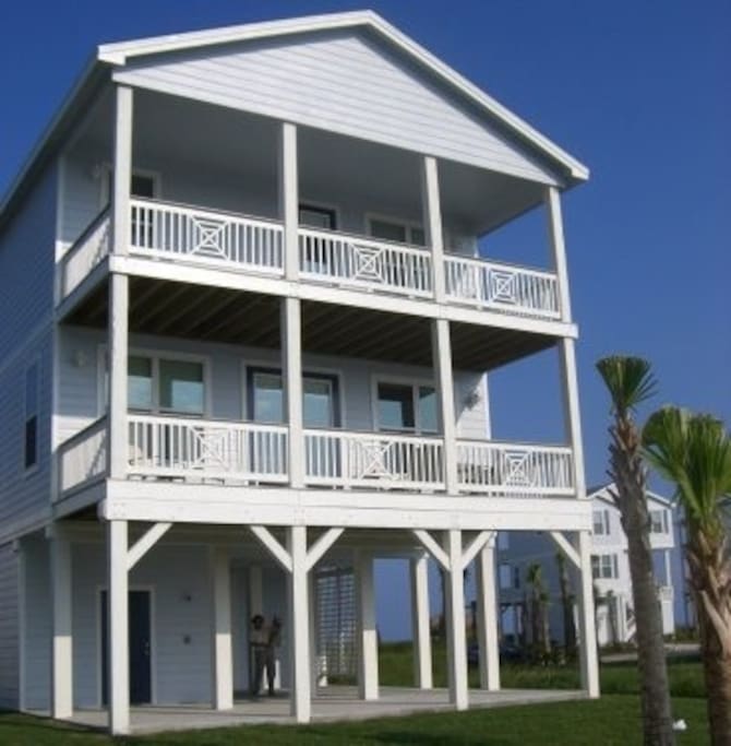 Sunbathe on your own private back deck.