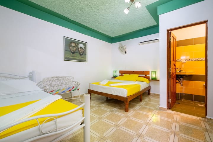 غرفة النوم 2