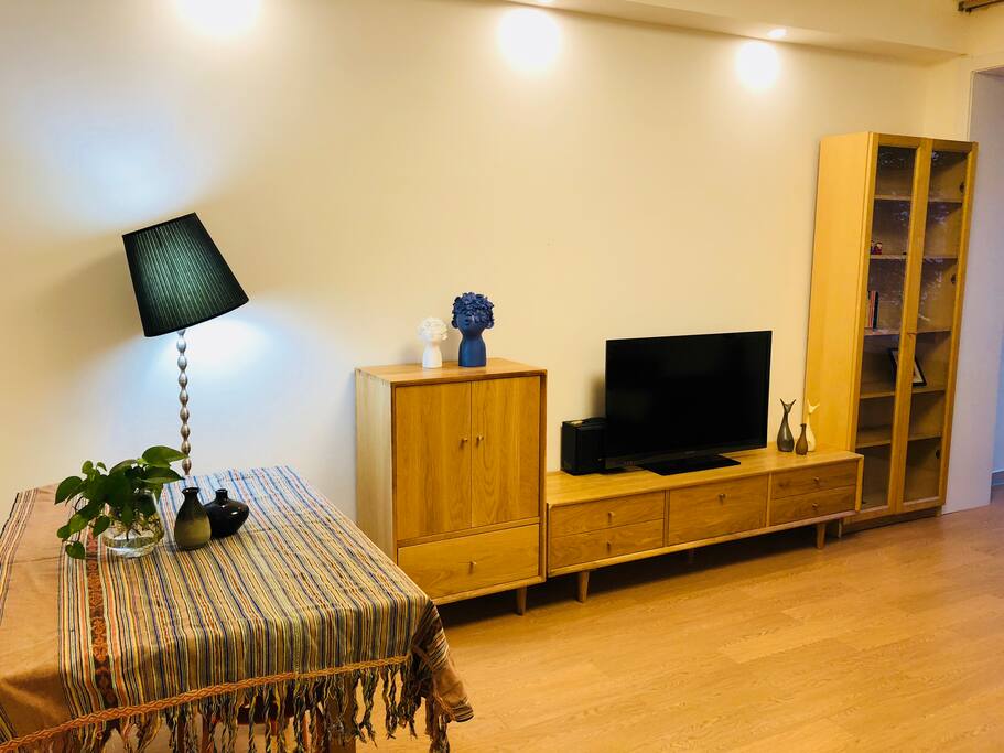 17平米客厅,全实木家具
