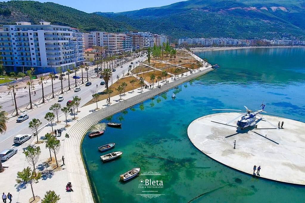 LUNGOMARE