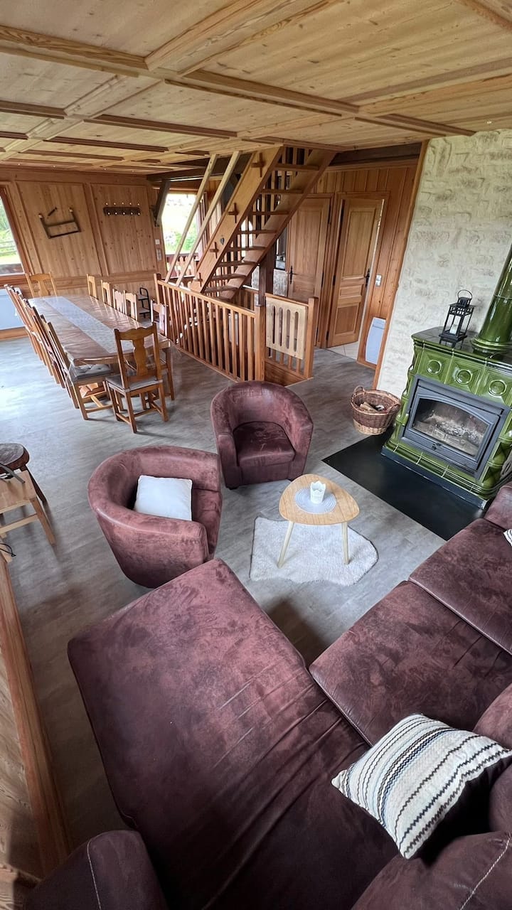 Chalet Chaleureux Avec Cheminée - Villers-le-Lac
