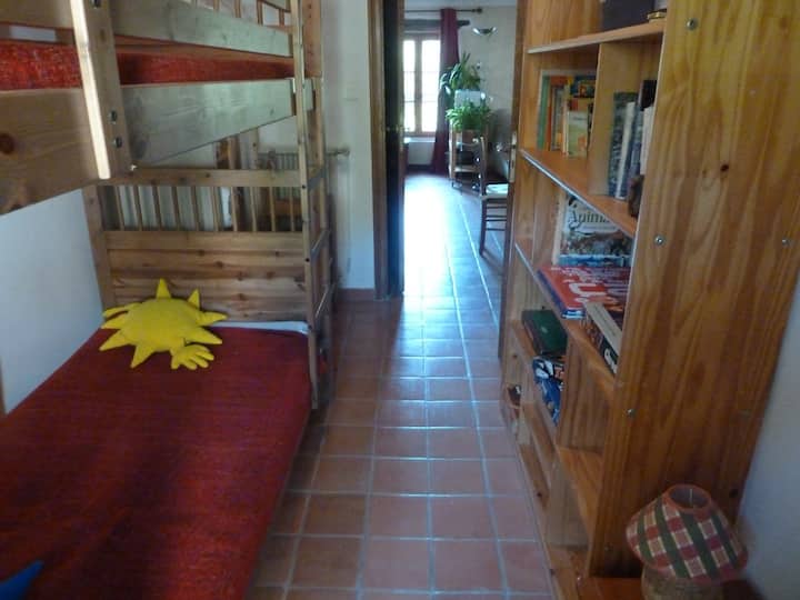 Dhomë gjumi 2
