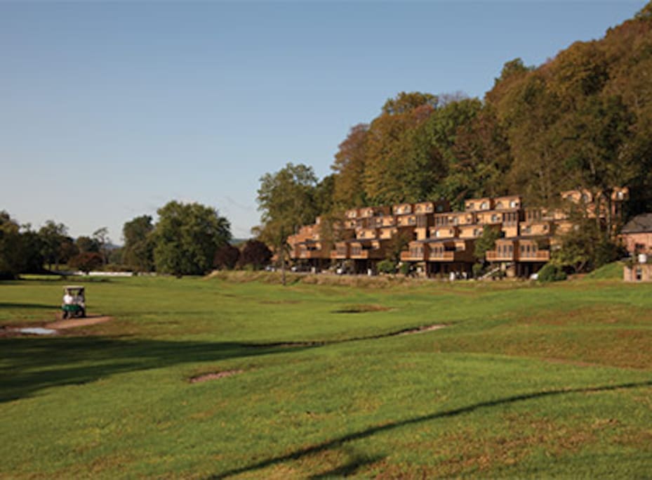 18 Hole Golf Course