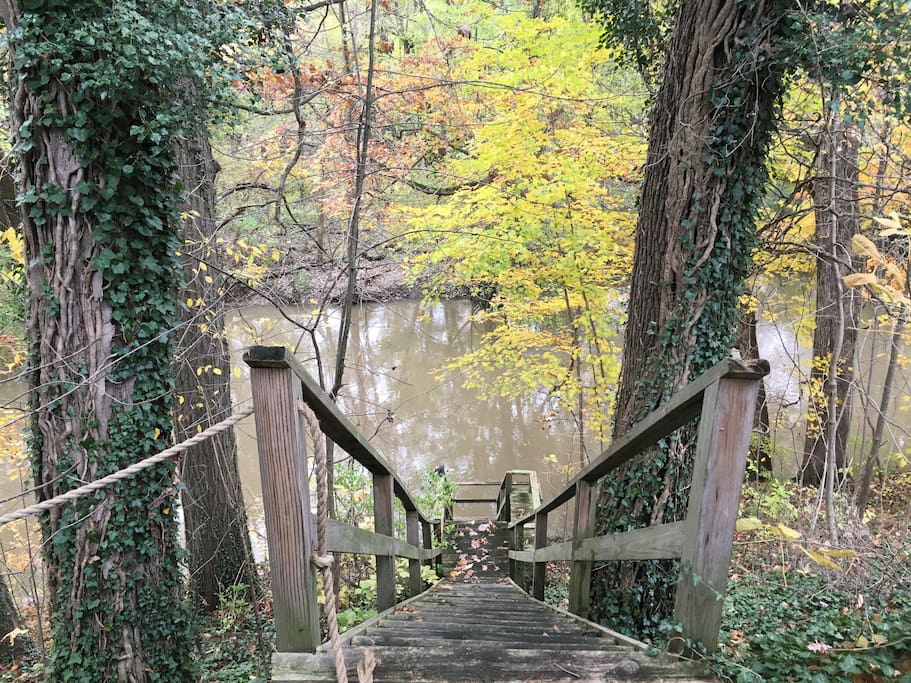 Steps to overlook the river right out the back!
