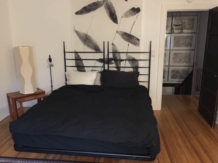 Главна спална соба