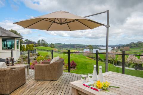 Lakeview Lodge Karapiro - The Hamptons