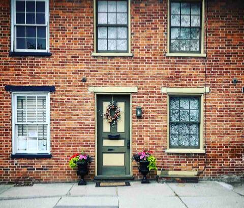 *Pre-Civil War & Downtown~The Garlach House~c.1830