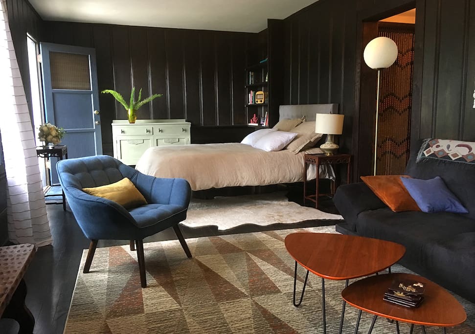 Historic, 100% Private/Easy Parking/Walk to Dinner