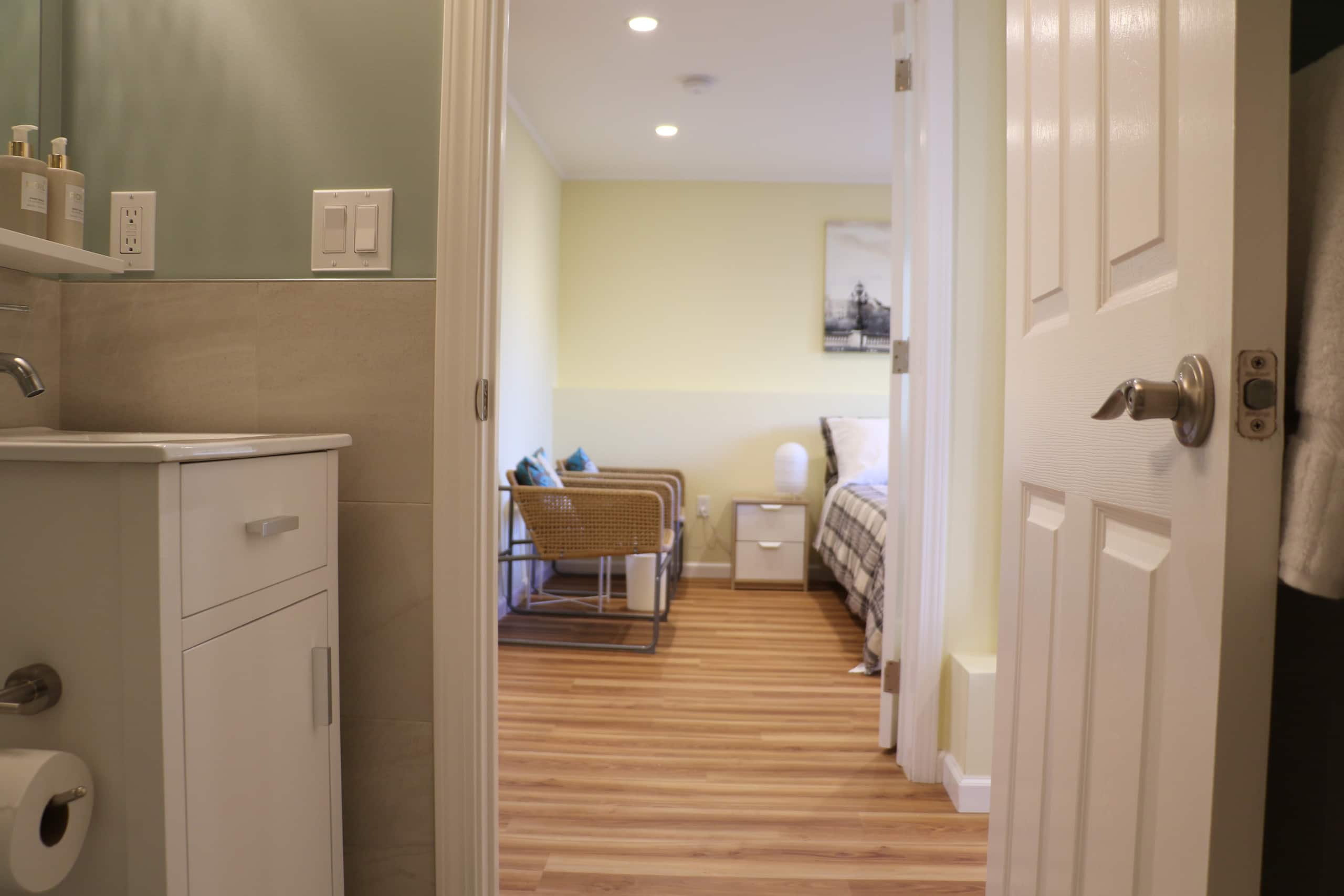 KT Home with Garage Parking - Image 25