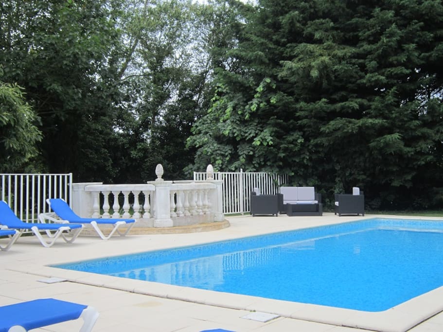 piscine chauffée saisonnière