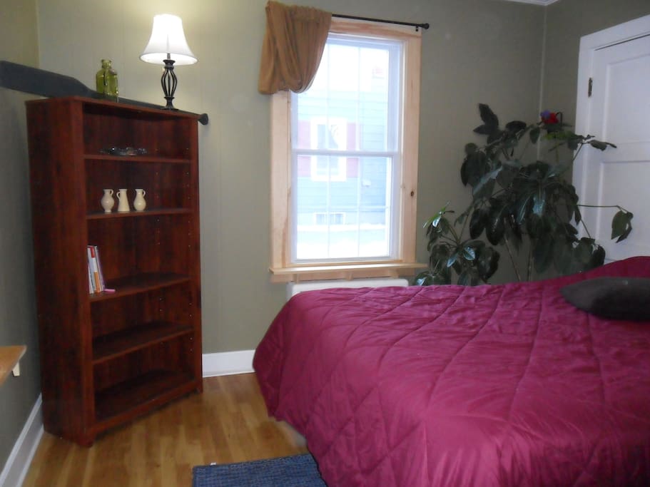 Book case/dresser