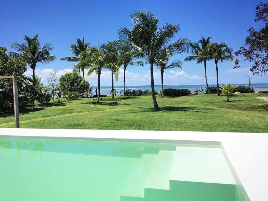 ANY QUESTIONS
The guests enjoy a personal contact to the owners. We are happy to assist you with any questions, travel plans, special needs and wishes. We are looking foreward to create an unforgettable stay with us in Brazil.