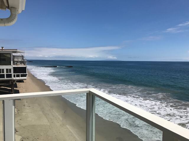 Sunrise Malibu Road Beachfront Penthouse celebrity gallery image 3