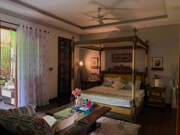 Квартиры в индии как выглядят Inside the Calcutta mansion of Sabyasachi Mukherjee AD September 2018 Style Is