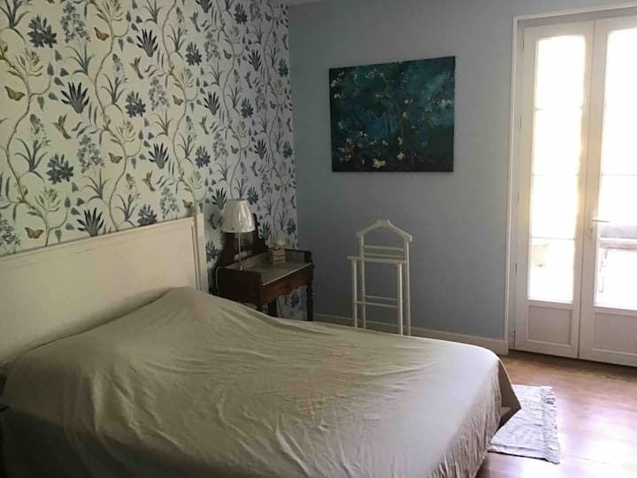 חדר שינה בקומת הקרקע 2