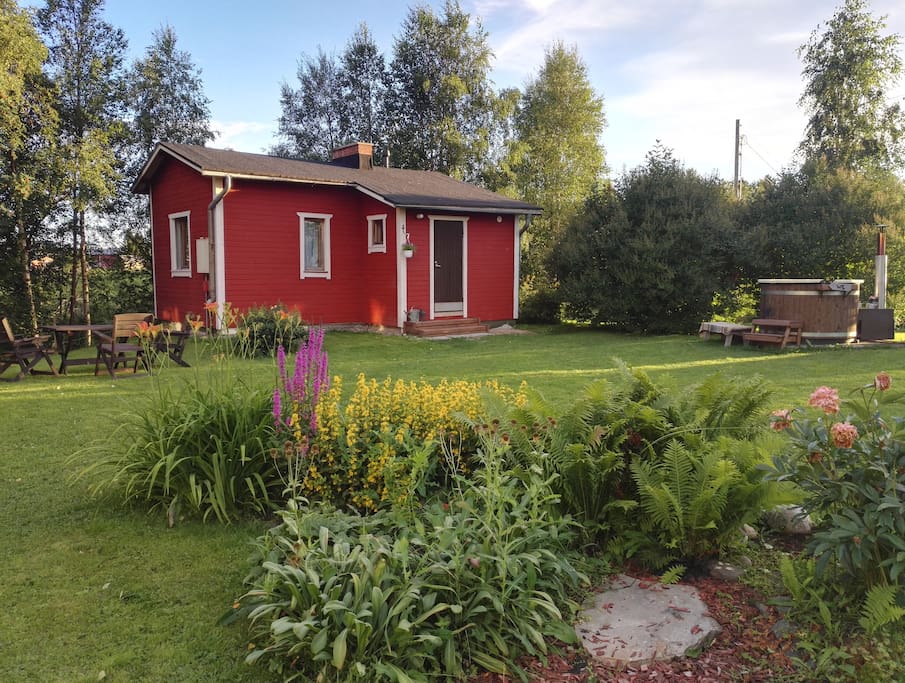 Home yard cabin with sauna