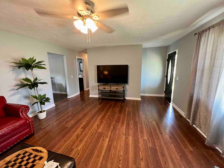 Near RRG, easy access to Mt Parkway for weather Houses for Rent in Stanton, Kentucky, United