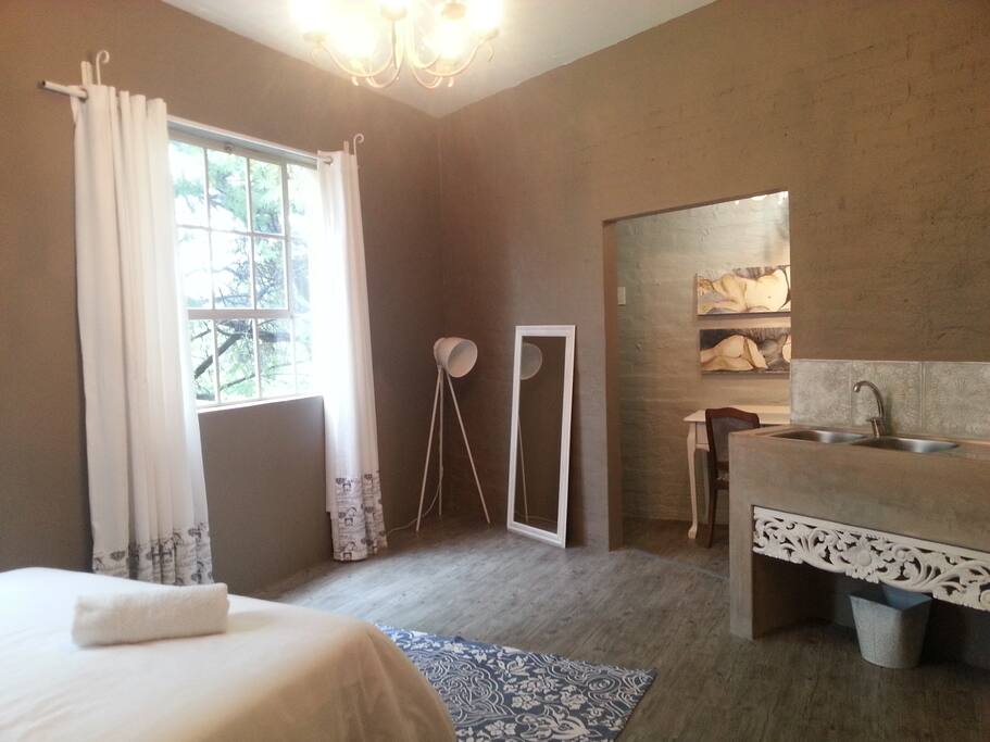 Lux Double Room