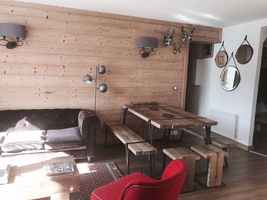 Coin Salle à Manger / Dining Area
