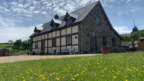 The Old House, Llanidloes renovated farmhouse