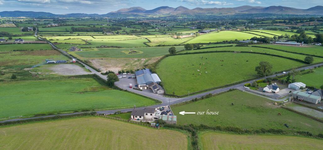 Airbnb Hilltown Holiday Rentals Places To Stay Northern