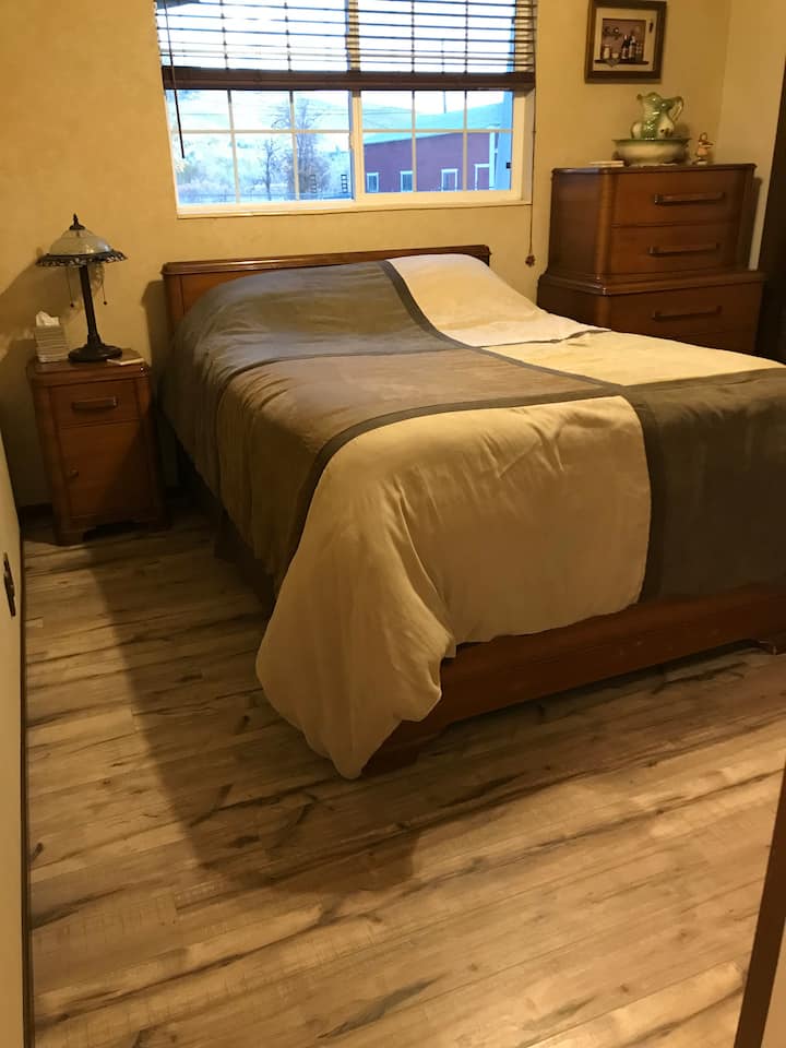 Quiet Country Home - South Reno/Pleasant Valley