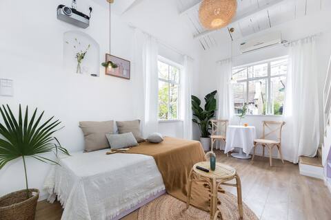 老洋房LOFT，近地铁口/1、9、10、12号线、淮海中路/南京东路/外滩/新天地/田子坊/衡山路