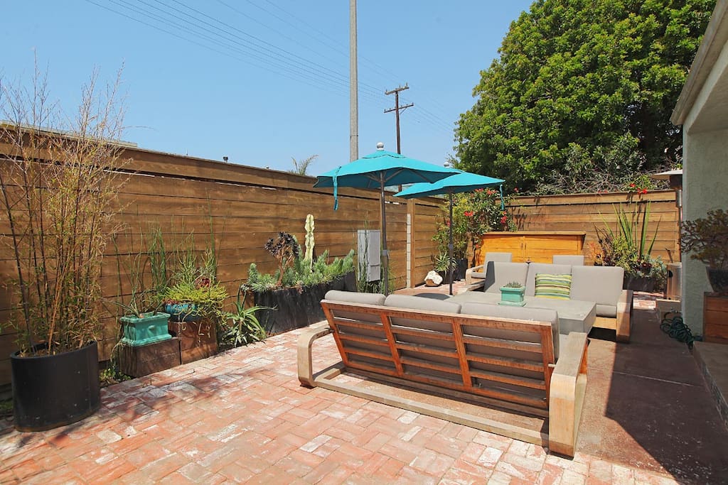 front seculded by 8 foot fence for complete privacy