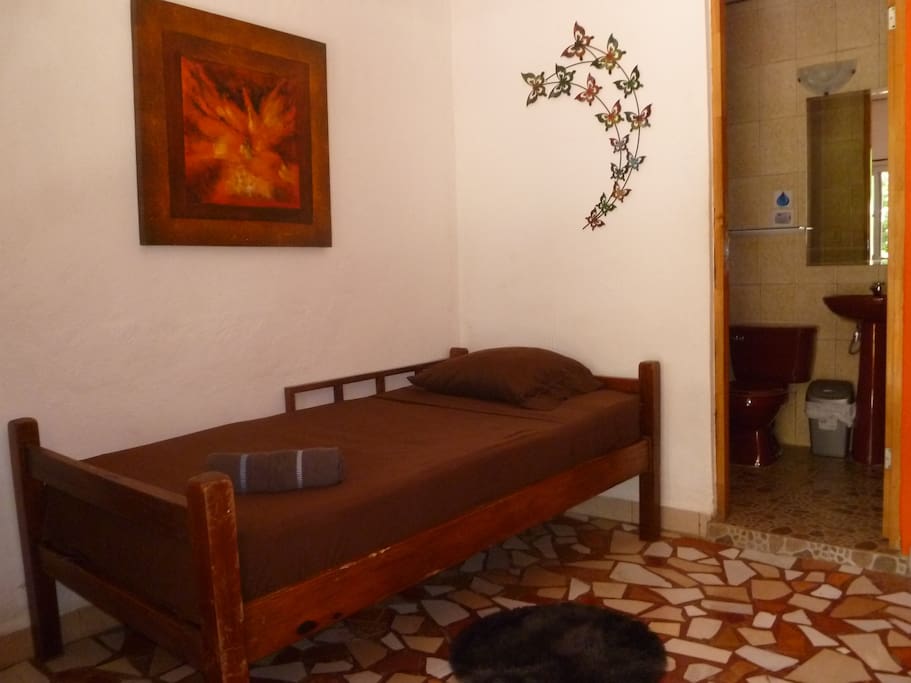 The room also comes equipped with a single bed