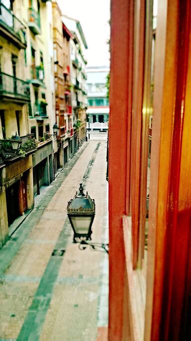 calle y mercado de la rivera visto desde el apartamento