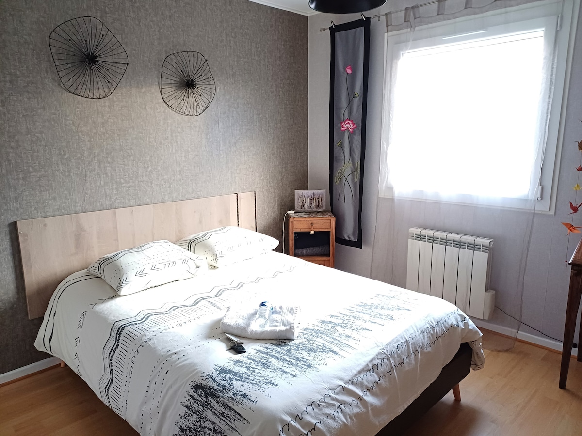 вашата светла и удобна соба