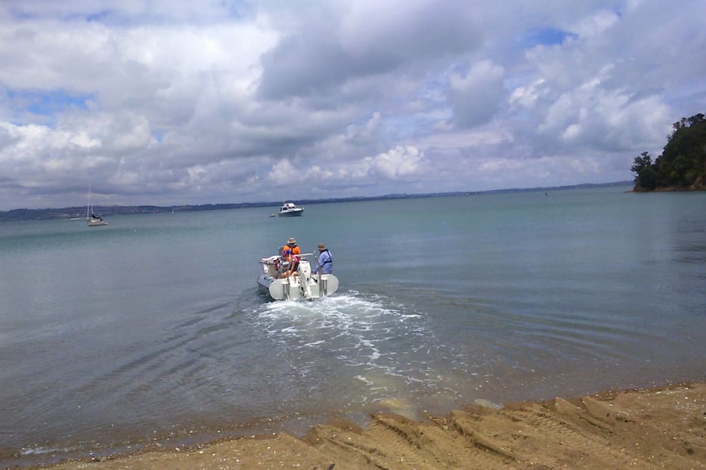 Kuakarau Bay 100m