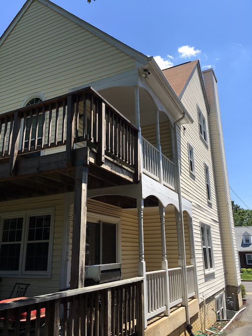 Side view of bedroom exterior
