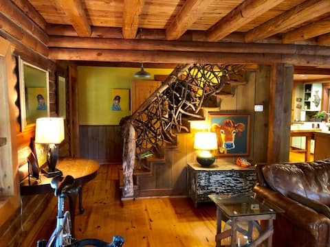 Craftsman Style Log Cabin