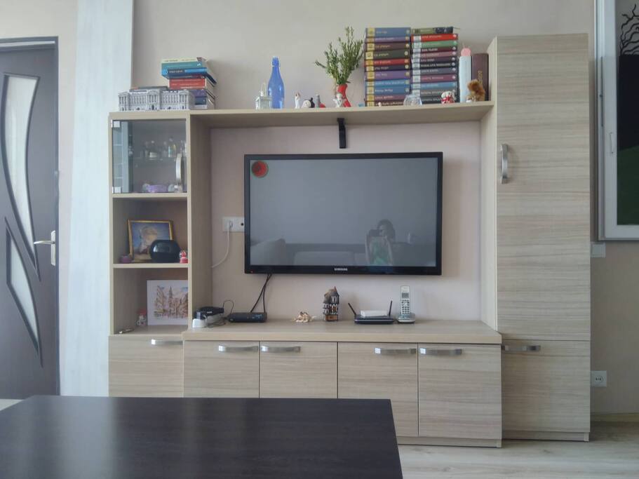 Living room/main space