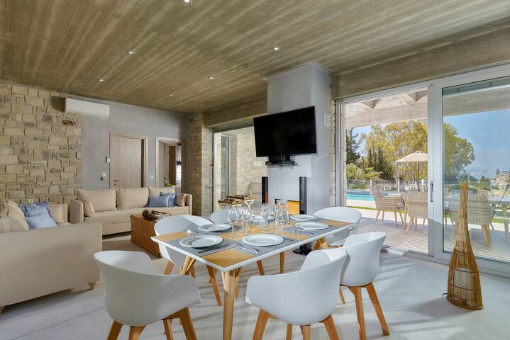 Villa Kouros gallery image 5