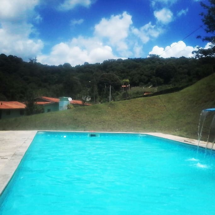 Detalhe piscina c/ cascata