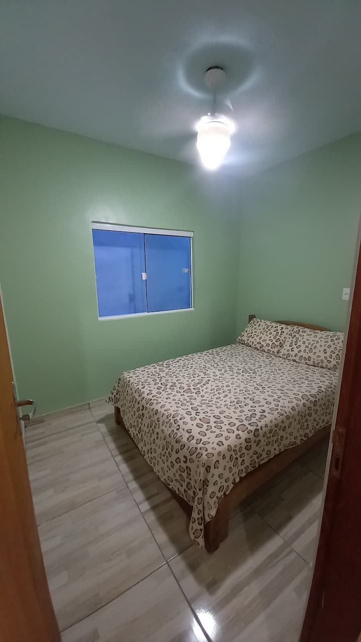 Ოთახი ორადგილიანი საწოლით