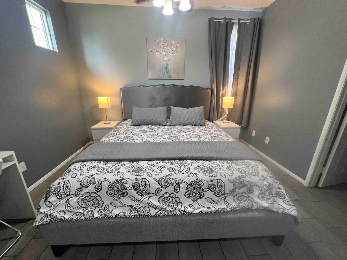 Lancaster, CA B&B, Guest Houses and Inns | cozycozy