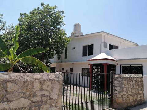 Casa Naranjo