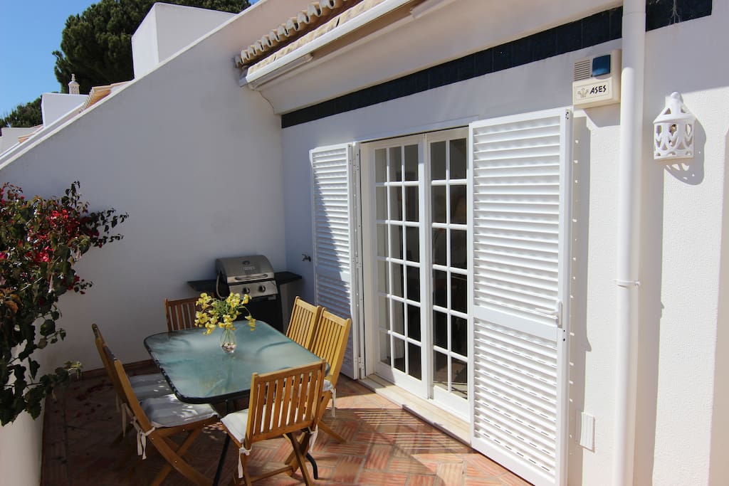 Space for Meals Outside