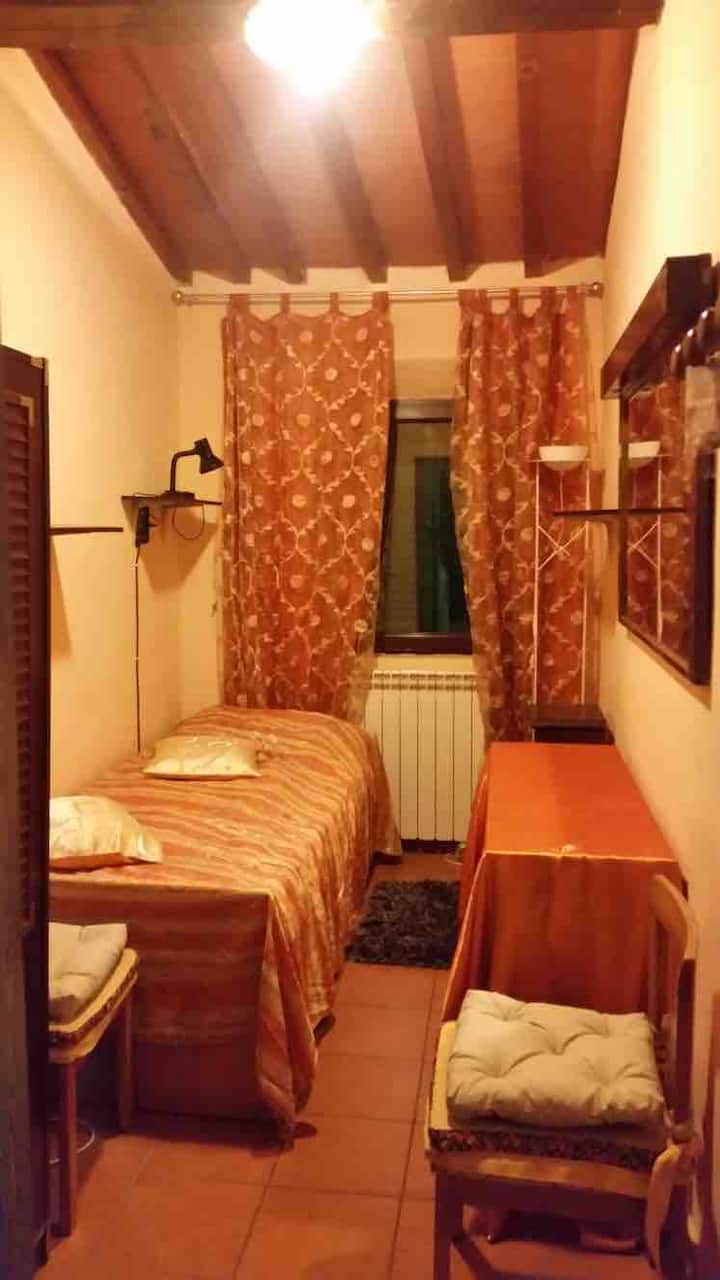 საძინებელი 2