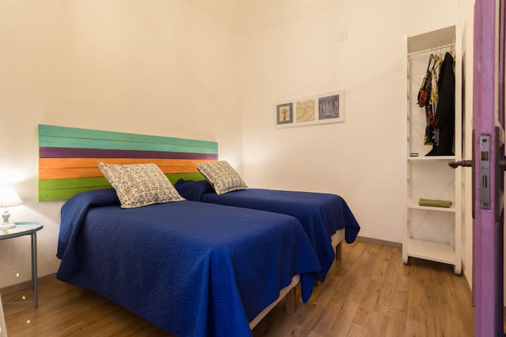 غرفة النوم رقم 2